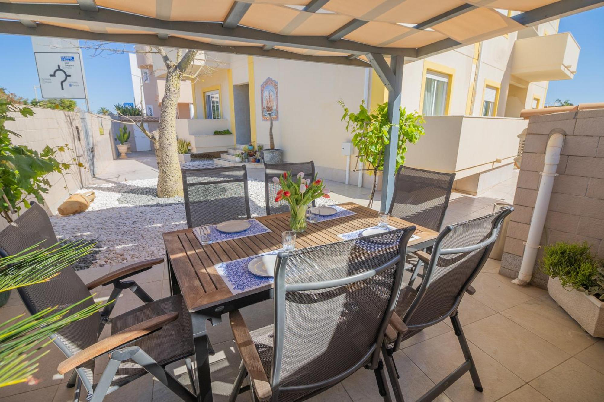 Bb Dona Ana Bed & Breakfast Lagos Eksteriør bilde