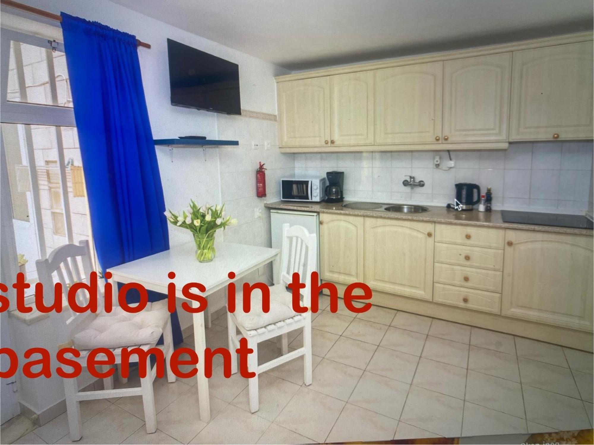 Bb Dona Ana Bed & Breakfast Lagos Eksteriør bilde
